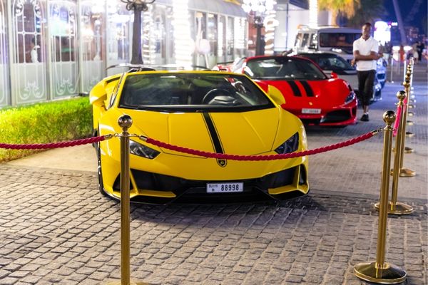 Llamborghini  car  Rental (Dubai)