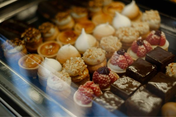 Lokal Sweets