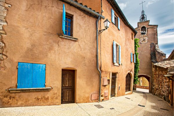 Roussillon: Nestled in one of the world’s largest ochre deposits, its hills showcase up to 17 shades—from pale yellow to deep rust. Surreal streets and cliffs -  a living canvas of Provençal beauty