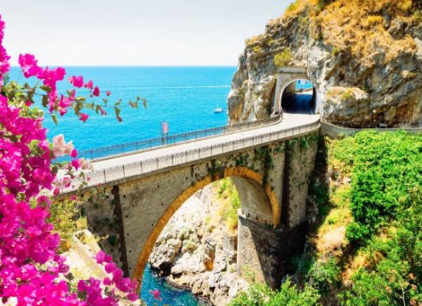 Fiordo di Furore The Concrete Throat.