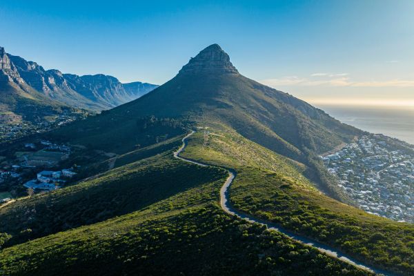 Lion's Head, Cape Town: an iconic, iconical hiking trail situated between Table Mountain and Signal Hill, 669 m.asl.