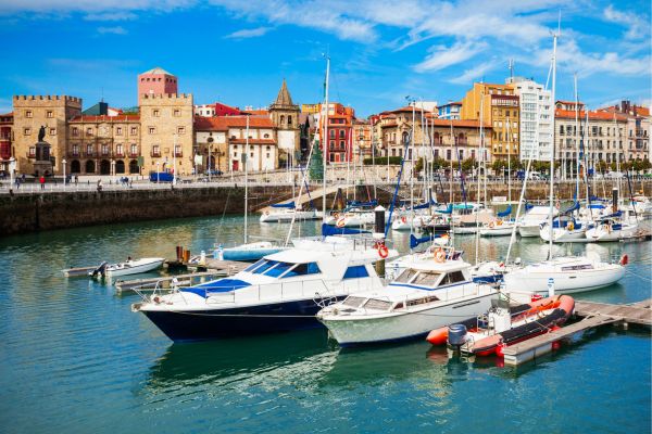 Gijón, Asturias: vibrant nautical heart the largest city in Asturias.