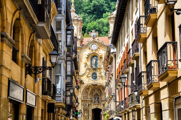 San Sebastián (Donostia in Basque): one of the world's premier gastronomic capitals and a stunning coastal jewel.